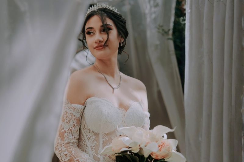 Wailua Beauty Marienhafe Kosmetik, Braut Glow, Wimpern & Augenbrauen